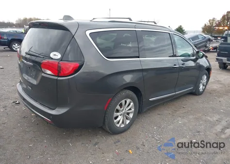 2019 Chrysler Pacifica Touring L из США, поврежденный, VIN 2C4RC1BG5KR613450